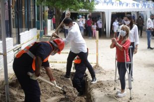 Gobernación trabaja para que el centro de Malambo pase de tener agua 10 horas a 24 horas al día