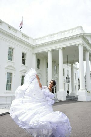 El ‘tumbao’ de la Reina del Carnaval Melissa Cure se sintió en Washington