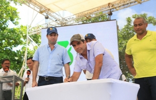 Alcalde Char dio inicio a las obras del nuevo Estadio de Atletismo de Barranquilla