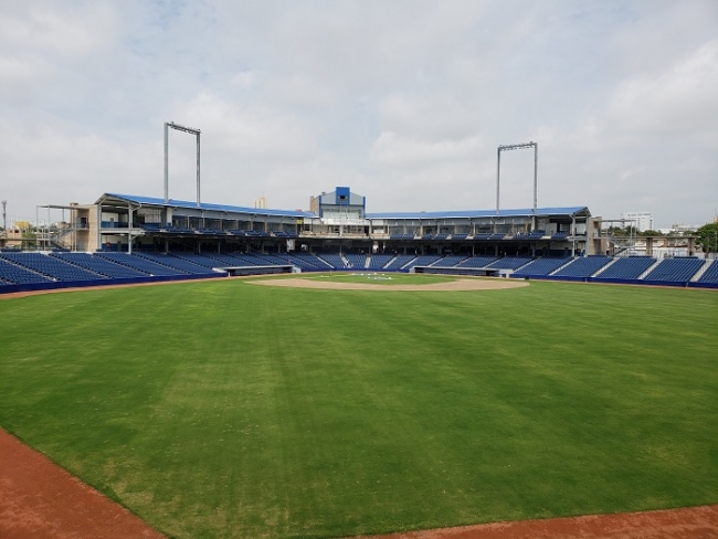 El estadio de béisbol Édgar Rentería abre sus puertas al mundo