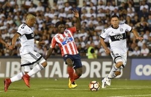 Olimpia venció al Junior 1-0 en la Copa Libertadores