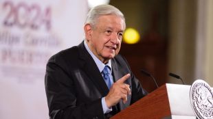 &quot;Puro cuento&quot;: López Obrador niega que la reforma judicial ahuyente al capital extranjero