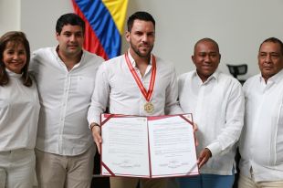 Cuestionamientos al Cari y exaltación a deportistas en inicio de ordinarias en la Asamblea