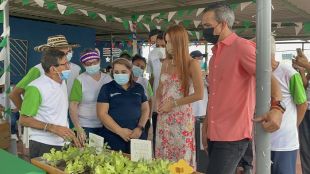 Ex habitantes de calle tienen su primer huerto comunitario en el Hogar de Paso