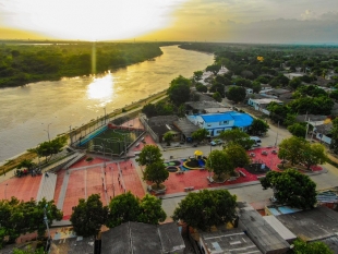 Plaza Bolívar de Santa Lucía está en 70 %: Verano