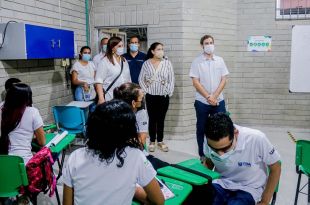 “Persigan sus sueños”: Samuel Gutiérrez, becario de Universidad al Barrio con discapacidad visual