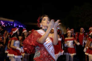 Malambo celebró Navidad con el desfile Destellos de Fantasía