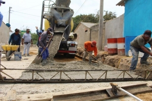 En un 80% avanza construcción de vía canal y alcantarillado en el barrio la Esperanza en Malambo