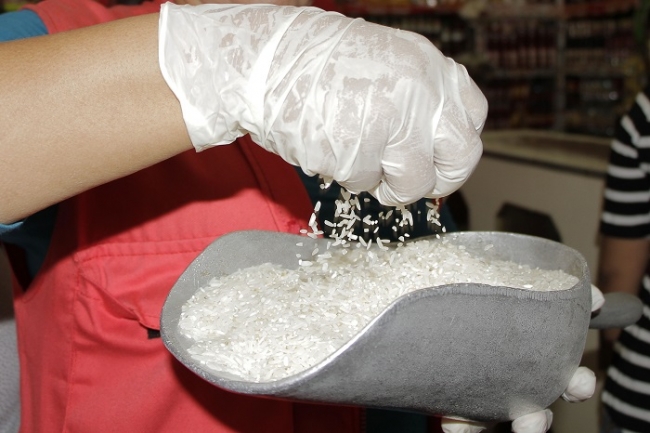 Gobernación realiza vigilancia ante presunta comercialización de ‘arroz plástico’