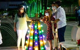 Encendido oficial de la Navidad en el Atlántico.