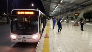 Transmetro reiniciará operaciones a partir de mañana martes