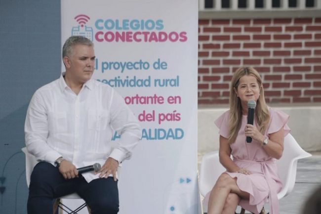 Cinco colegios del Atlántico son los primeros en recibir internet gratis por 11 años en Colombia