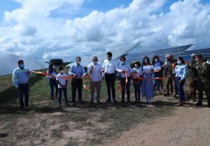 Promigas, Surtigas y Aguas de Cartagena inauguran parque solar Canal del Dique