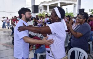 Barranquilla, ciudad de propietarios: alcalde Pumarejo ha entregado 2.850 títulos de vivienda