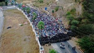 Honduras pide a Guatemala investigar violencia ejercida contra migrantes
