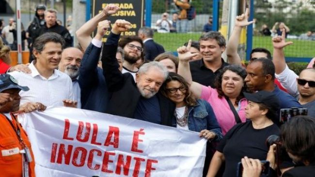 Lula da Silva sale en libertad tras 580 días de prisión