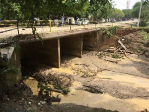 C.R.A inspeccionó arroyos desbordados por lluvias