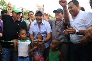 La Esmeralda estrenó cuatro vías inauguradas por el alcalde Alejandro Char