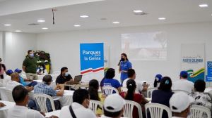 Equipo de ‘Parques para la Gente’ realizó reunión comunitaria de seguimiento a construcción de la plaza de Puerto Colombia