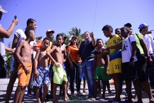 Essmar retiró 5.4 toneladas de residuos en limpieza de la playa de El Rodadero