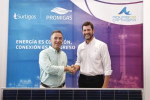 Aguas de Cartagena suscribe contrato de energia solar con Surtigas