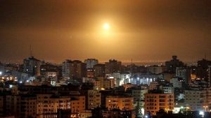 Israel ataca la Franja de Gaza por tercera noche consecutiva