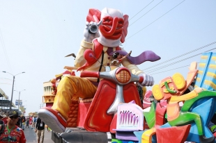 Carrozas ganadoras en la Batalla de Flores 2019