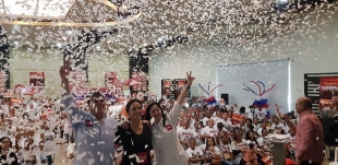 Antonio Zabarain, luz María Zuluaga e Inés López durante el evento