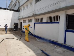 Jornada de limpieza y desinfección en Cárcel Distrital El Bosque