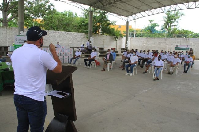 Grupos juveniles de La Sierrita y Las Américas, en busca de nuevas oportunidades