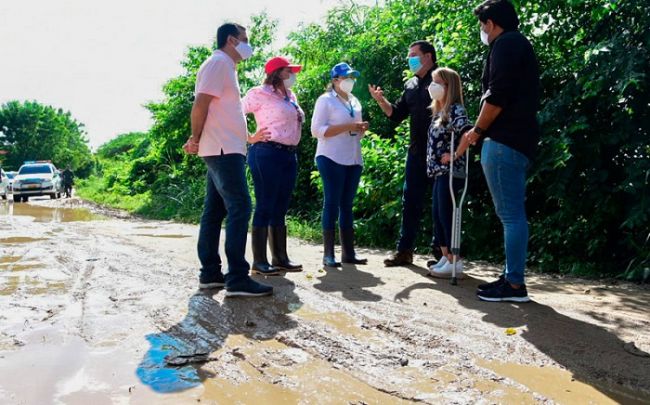 Gobernadora del Atlántico continúa visitando municipios afectados por lluvias