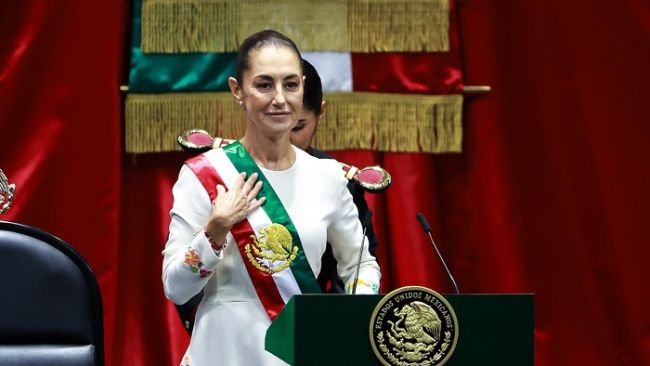 Claudia Sheinbaum toma protesta como nueva presidenta constitucional de México.