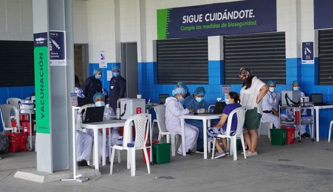 “Los nuevos puntos de vacunación los están esperando para que salven sus vidas”: alcalde Pumarejo