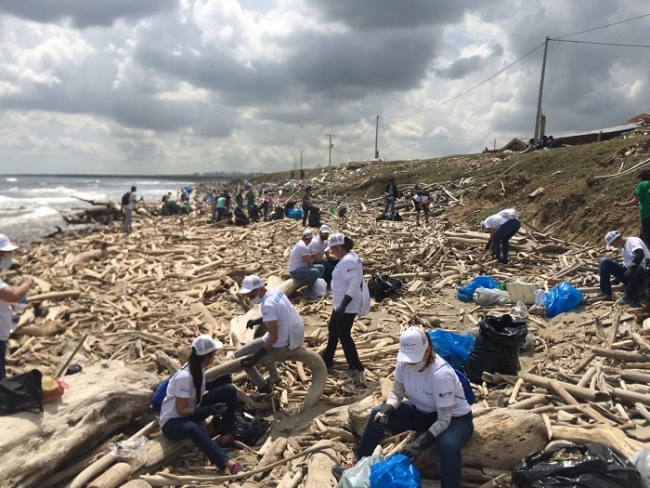 Con limpieza de playas y espacios públicos, celebramos Día Mundial de la Limpieza