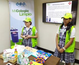 Cinco instituciones educativas concursan por el colegio más limpio