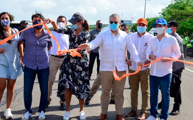 Presidente Duque puso al servicio de la comunidad 7 km de doble calzada entre Barranquilla y Cartagena