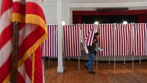 Comienzan elecciones primarias en New Hampshire, EE.UU.