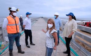 &quot;Las obras de reconstrucción del muelle de Puerto Colombia están en su recta final&quot;: Elsa Noguera