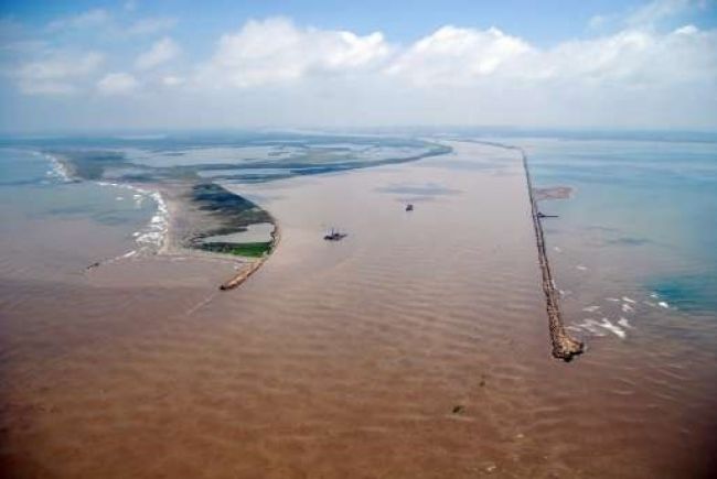 Gobierno Nacional reafirma su compromiso con Barranquilla para garantizar que el canal de acceso al puerto tenga equipos de dragado de mayor capacidad en 2021