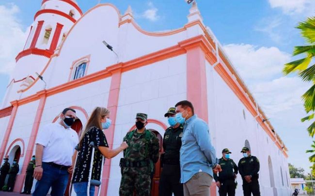 Gobernadora, Elsa Noguera, da inicio a patrullajes conjuntos de Policía y Ejército