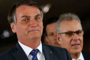 Asociaciones de prensa rechazan agresiones de Bolsonaro en Brasil