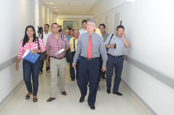 Clínica Portoazul, Del Caribe Colombiano Para El Mundo Evalúa Cómo Configurar Relaciones Con Colombia 3 CLÍNICA PORTOAZUL DEL CARIBE COLOMBIANO PARA EL MUNDO 2