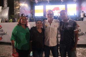 Ruby Pulido, Sharon Mendoza, Gobernador del Atlántico, Eduardo Verano y Carlos Medina.