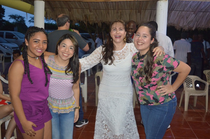 Vianny Michelle Meza Henríquez, Helen Olivo, Margarita Balen, Ornella Fiorentino.