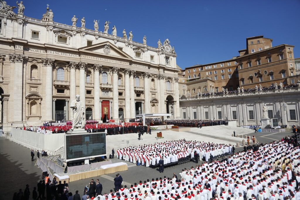 La Canciller y la Primera Dama de Colombia honran la memoria el Papa Francisco 3 WhatsApp Image 2025 04 26 at 4.00.11 AM
