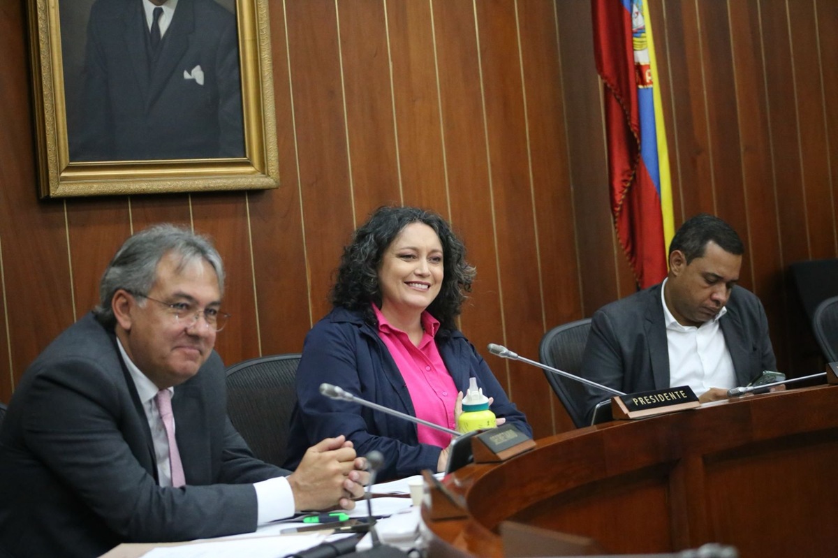Comisión Cuarta de Senado escucha a ciudadanos en audiencia pública 
