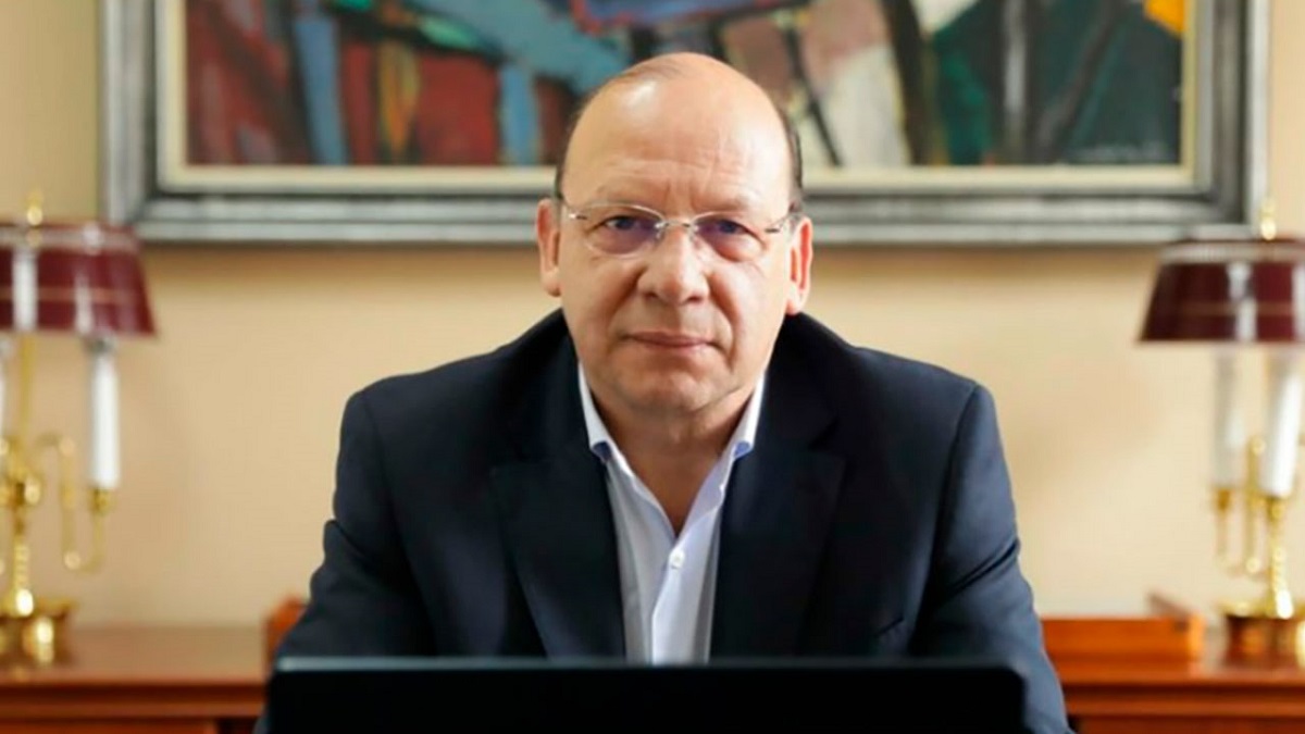 Germán Ávila Plazas, Ministtro de Hacienda