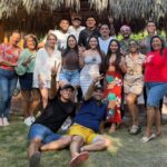 Dubbys Coronado, directora de la Oficina de Comunicaciones con su equipo de trabajo