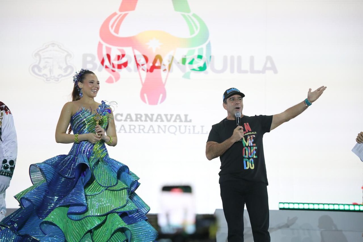 Michelle Char recibe las llaves y asume el mando del Carnaval 2026