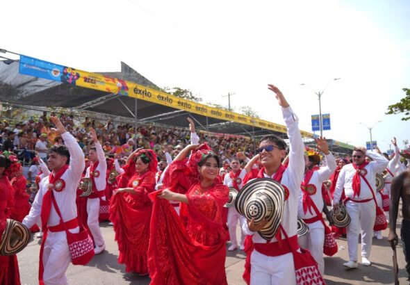 Carnaval 2026 ajusta horarios de desfiles en Vía 40